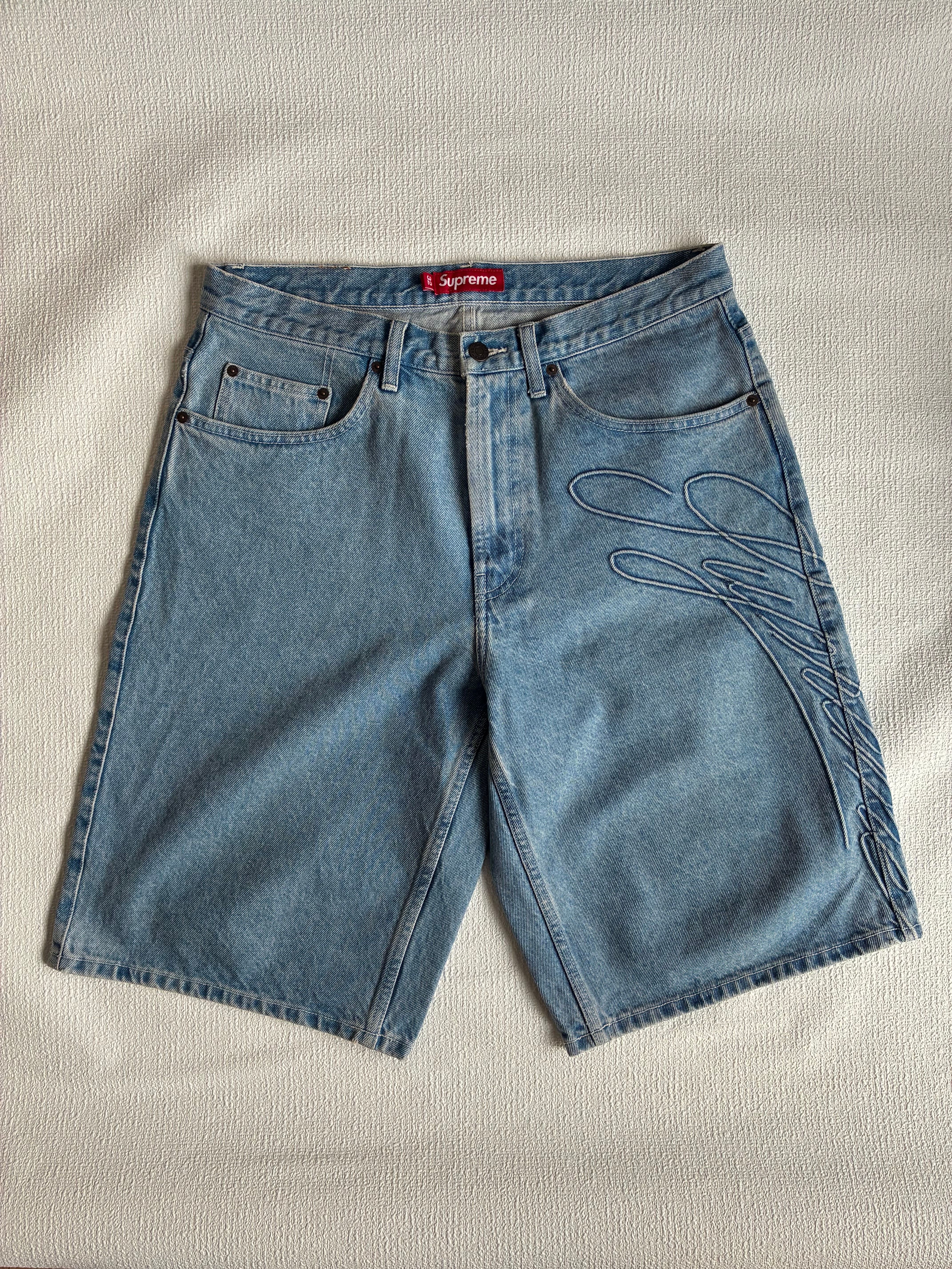 Supreme Script Baggy Denim Short "Washed Indigo"