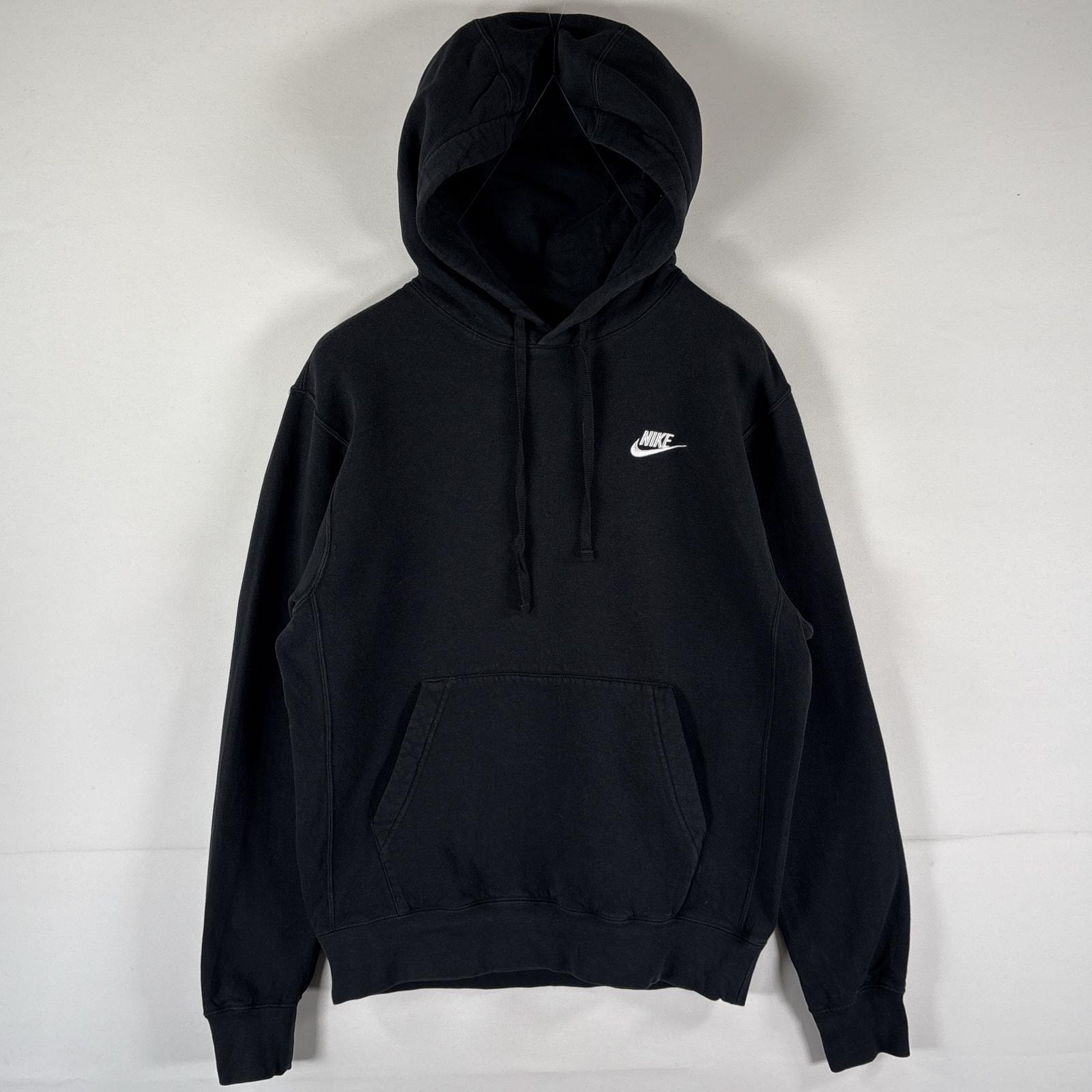古着 ナイキ NIKE パーカー スウェット ワンポイントロゴ刺繍 プルオーバー  フーディ マフポケット フード紐 S  ブラック メンズ