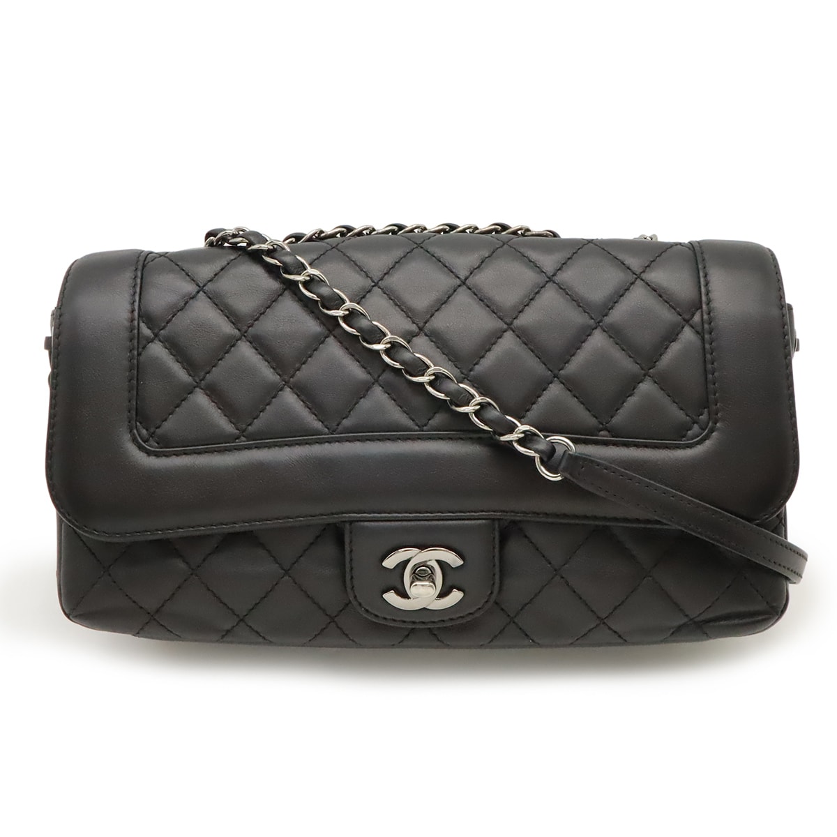 シャネル マトラッセショルダーバッグ レディース