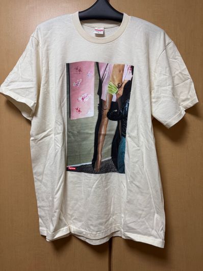 Supreme Model Tee "Natural"