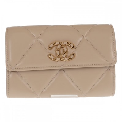 シャネル CHANEL 19フラップウォレット AP2700_B04852_N5025 二つ折り財布 ラムスキン ベージュ ゴールド金具 レディース【中古】【SAランク】