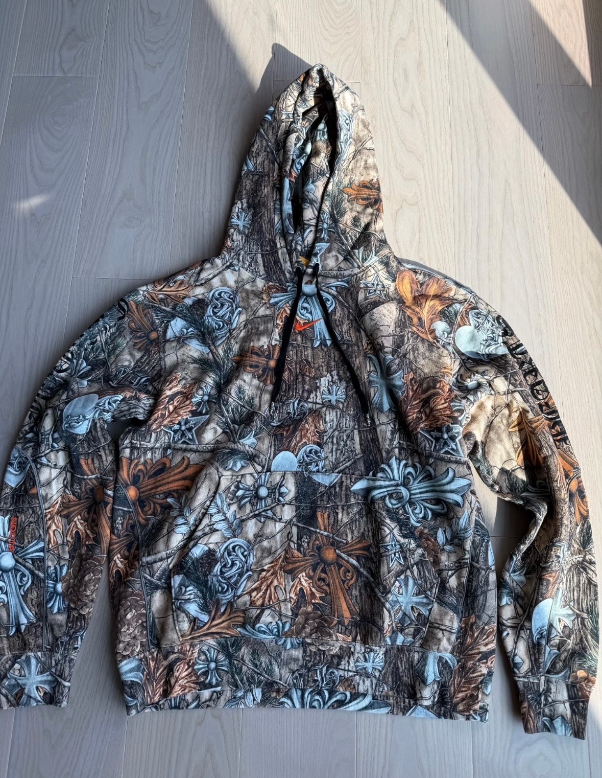 クロムハーツ x ナイキ x ドレイク ノクタ プルオーバー フーディー "マルチ"