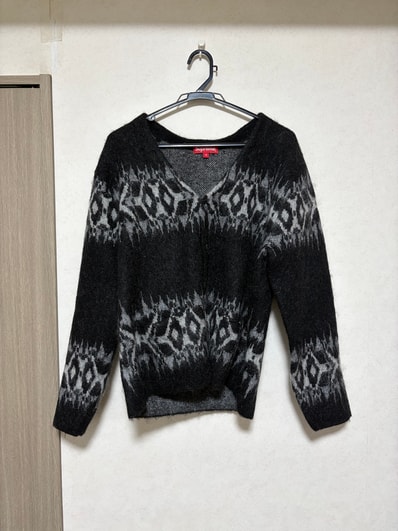Supreme Abstract Stripe Cardigan "Black"
