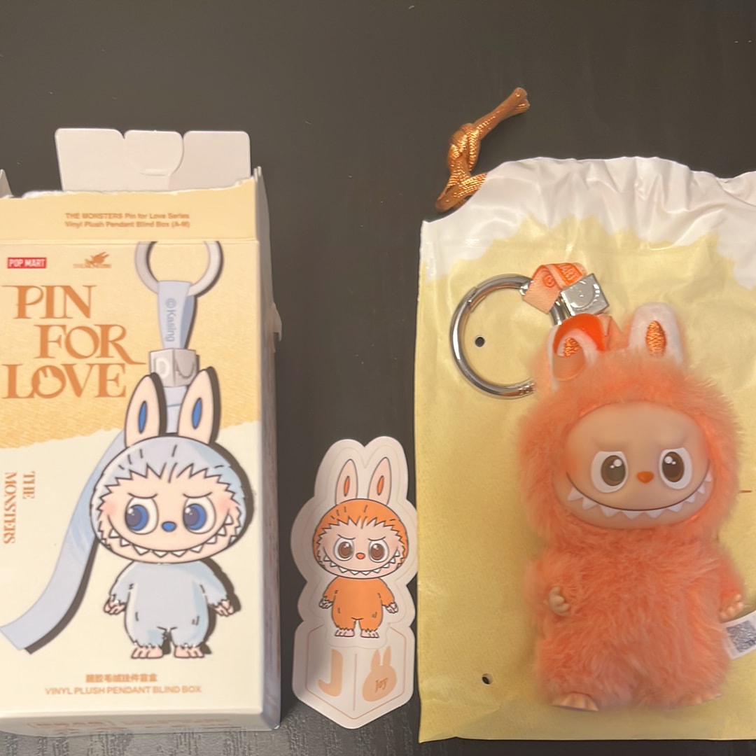 POP MART THE MONSTERS (LABUBU) Pin for Love Series-Vinyl Plush Pendant (A-M) J