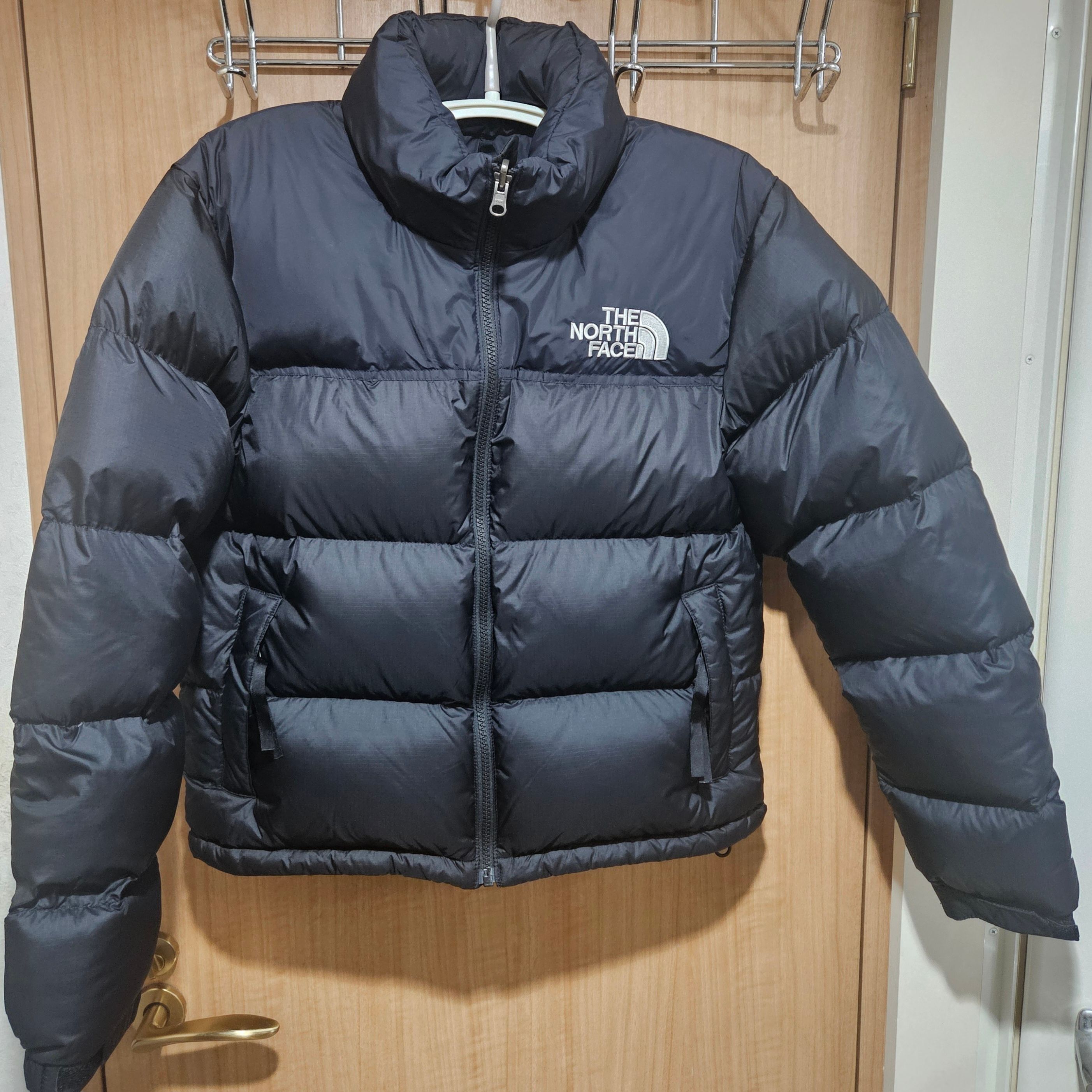 The North Face Women's 1996 Retro Nuptse Jacket "Black"