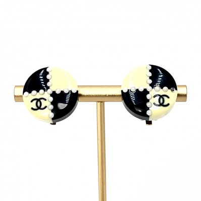 CHANEL(シャネル)ココマーク バイカラー 02A ヴィンテージ イヤリング ブラック アイボリー ラウンドデザイン レディース【中古】