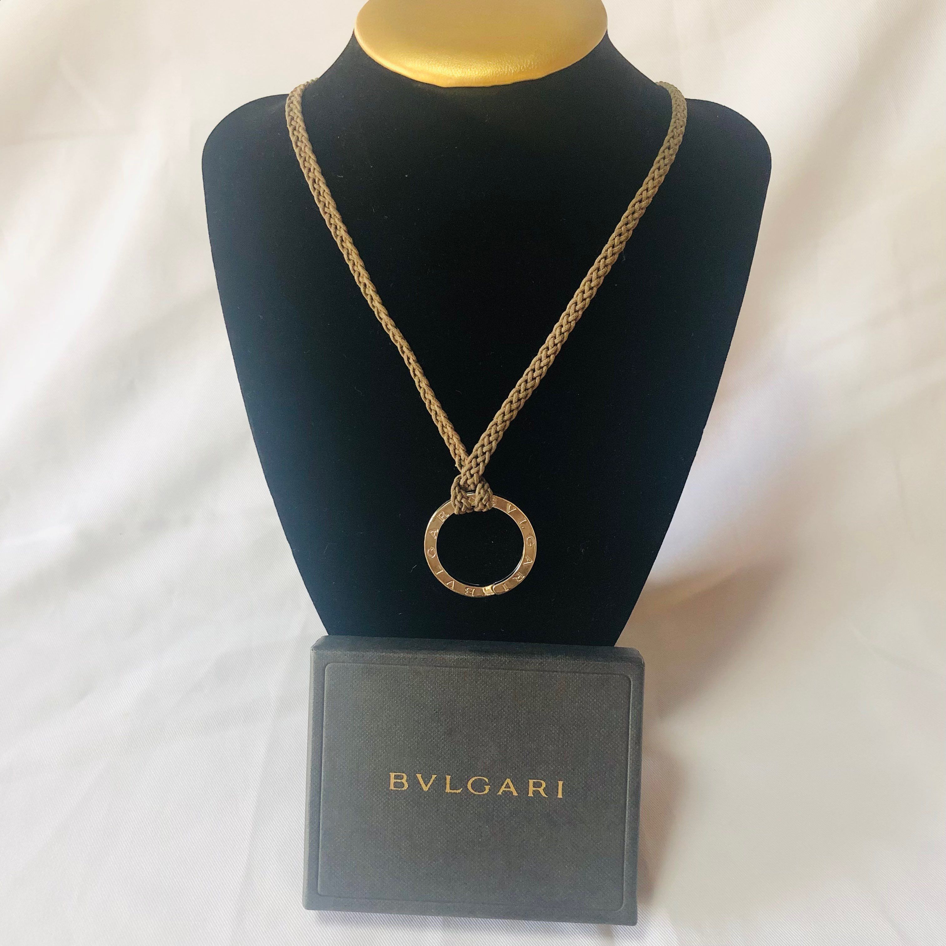 大人気 ブルガリBVLGARI キーリング925 シルバーネックレス紐付き