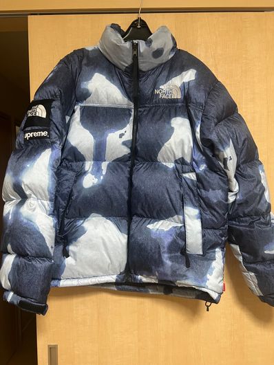 Supreme x The North Face Bleached Denim Print Nuptse Jacket "Indigo"