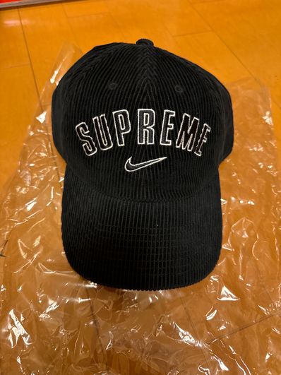 Supreme / Nike Arc Corduroy 6-Panel "Black"