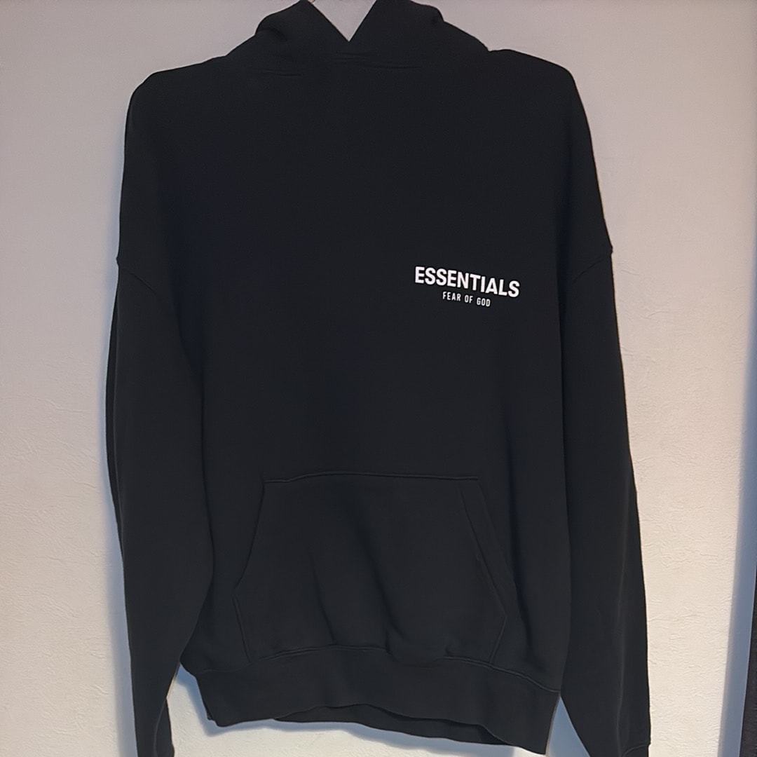 フィアオブゴッド エッセンシャルズ フォント プルオーバー フーディー "ブラック"