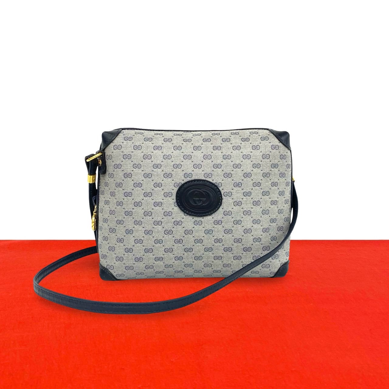 GUCCI グッチ マイクロGG ロゴ レザー PVC ショルダーバッグ ネイビー
 209-7