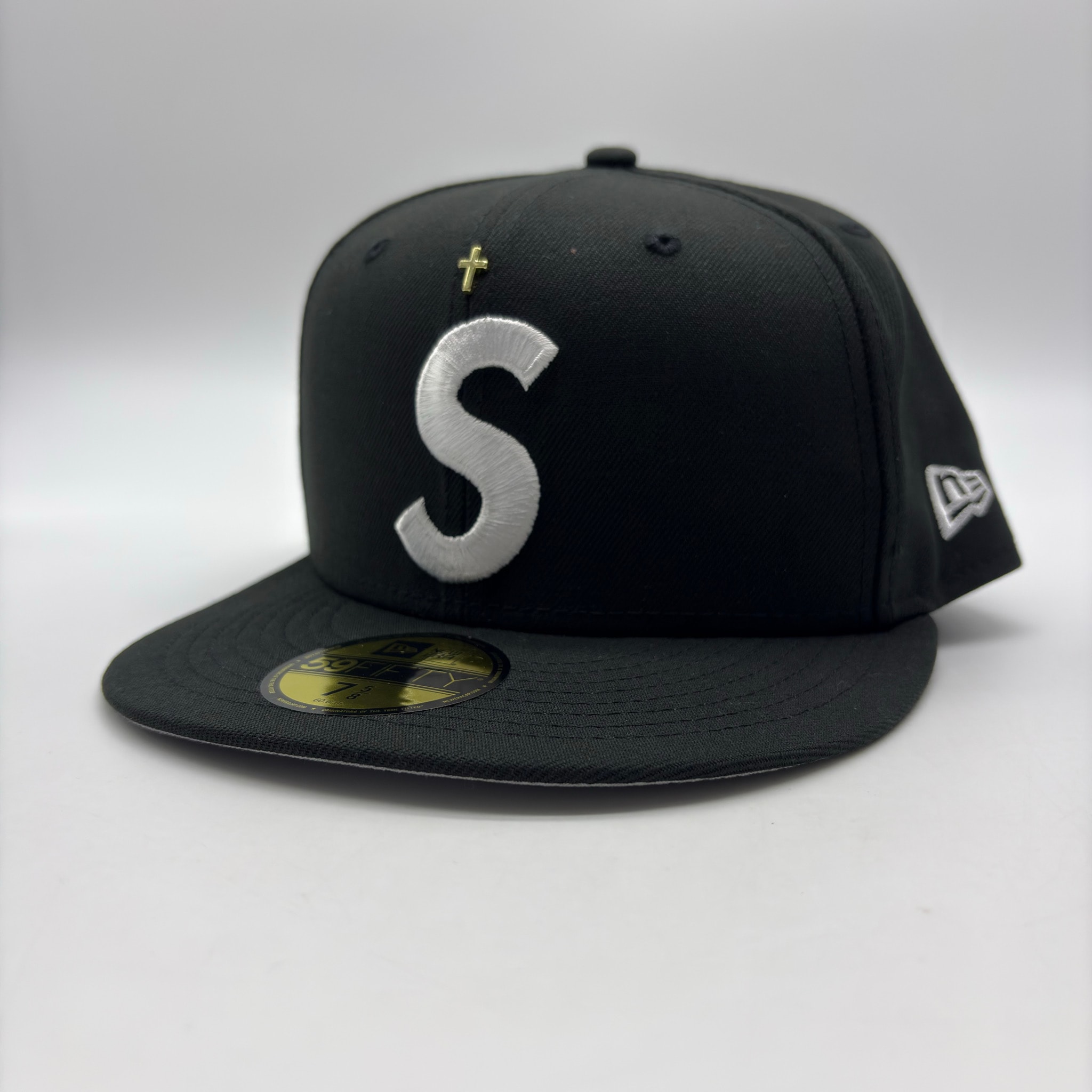 Supreme Gold Cross S Logo New Era "Black"