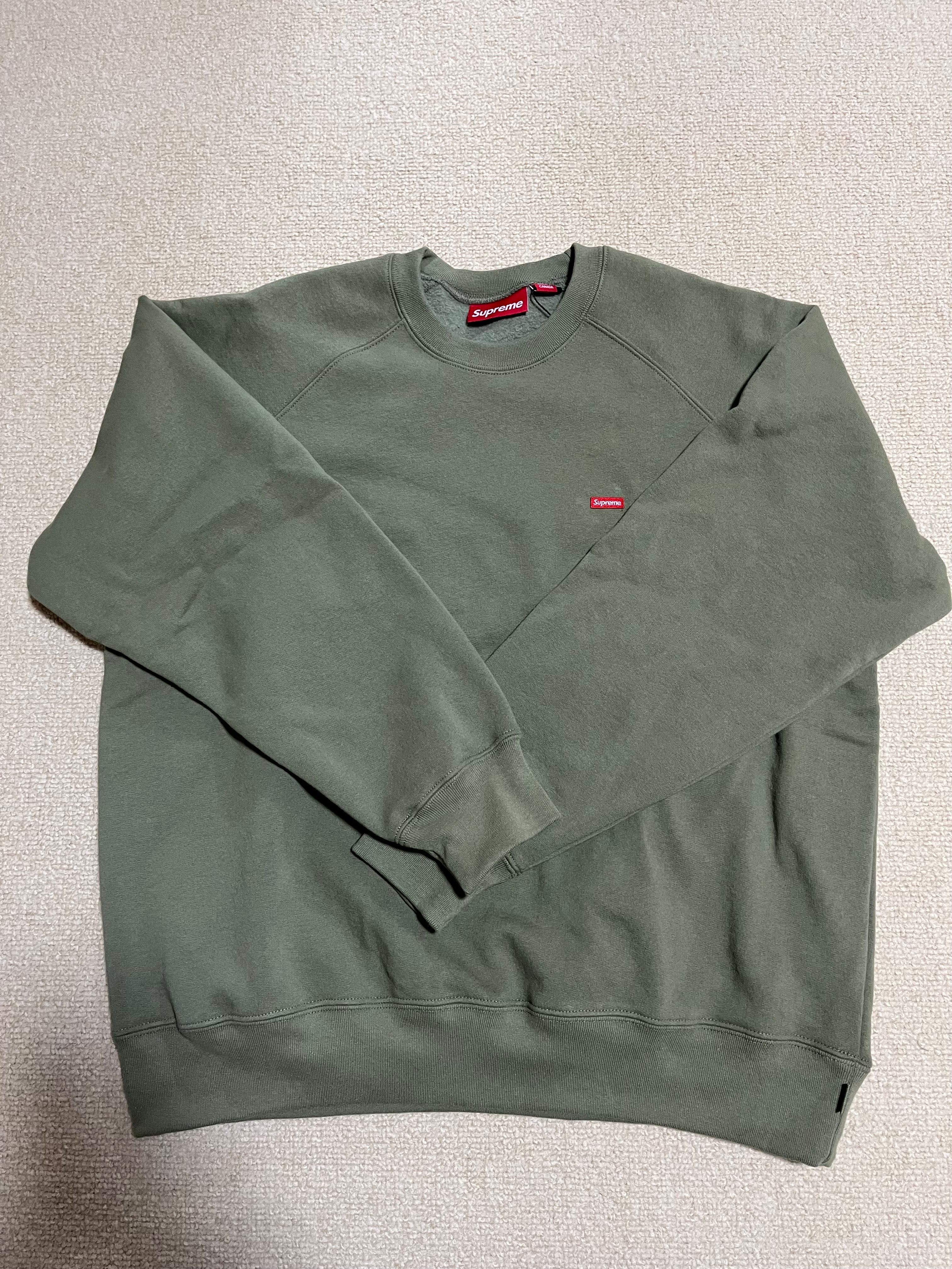 Supreme Small Box Raglan Crewneck "Light Olive"