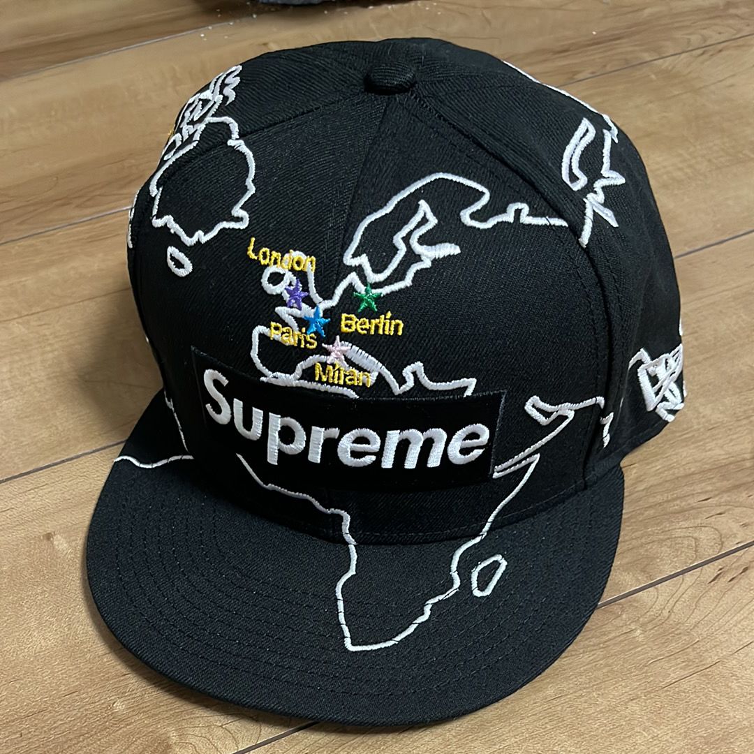 Supreme Worldwide Box Logo New Era "Black"