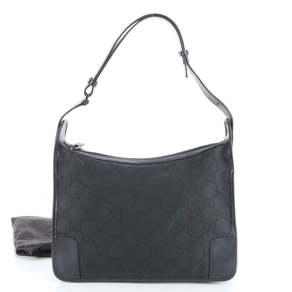 ■極美品 グッチ GG ナイロン 143743 ショルダーバッグ