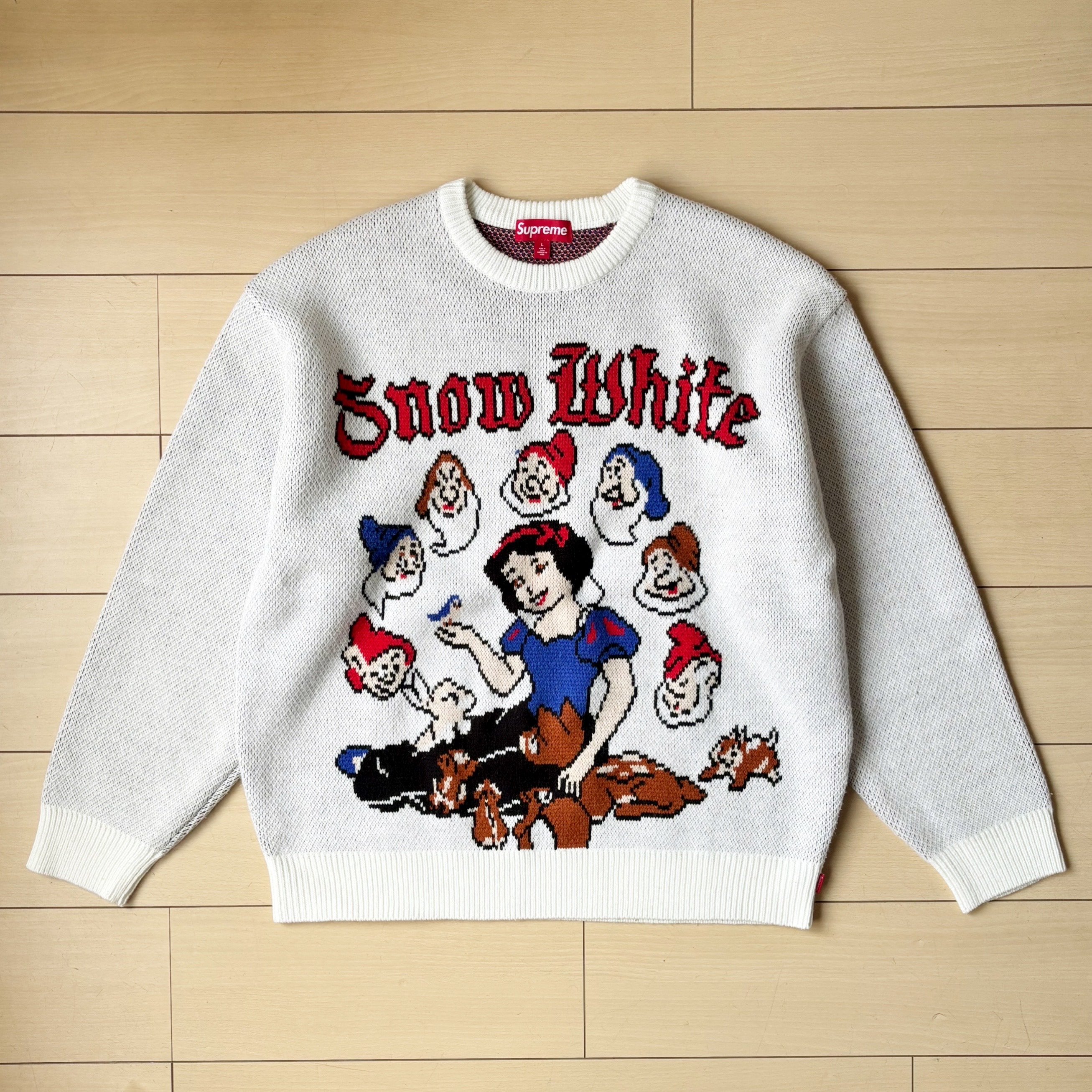 Supreme Snow White Sweater "White"