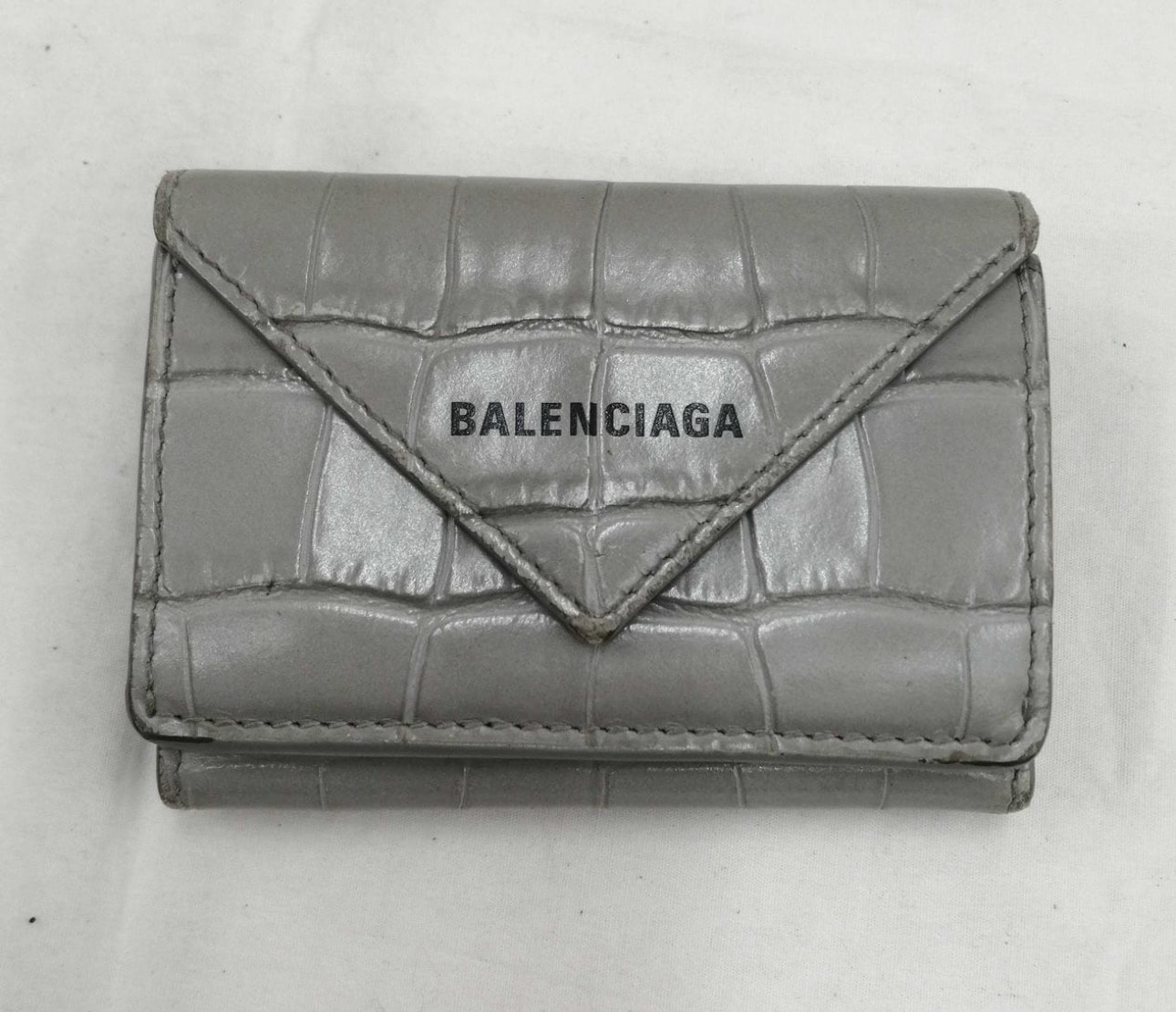 BALENCIAGA