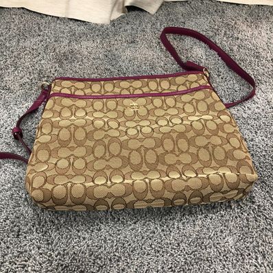 COACH Signature Shoulder Bag "Fuchsia"