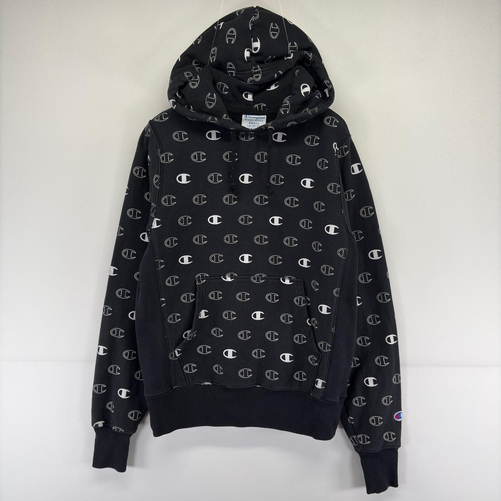 古着 チャンピオン Champion スウェット パーカー プリント リバースウィーブ プルオーバー ロゴ S  ブラック 総柄 メンズ