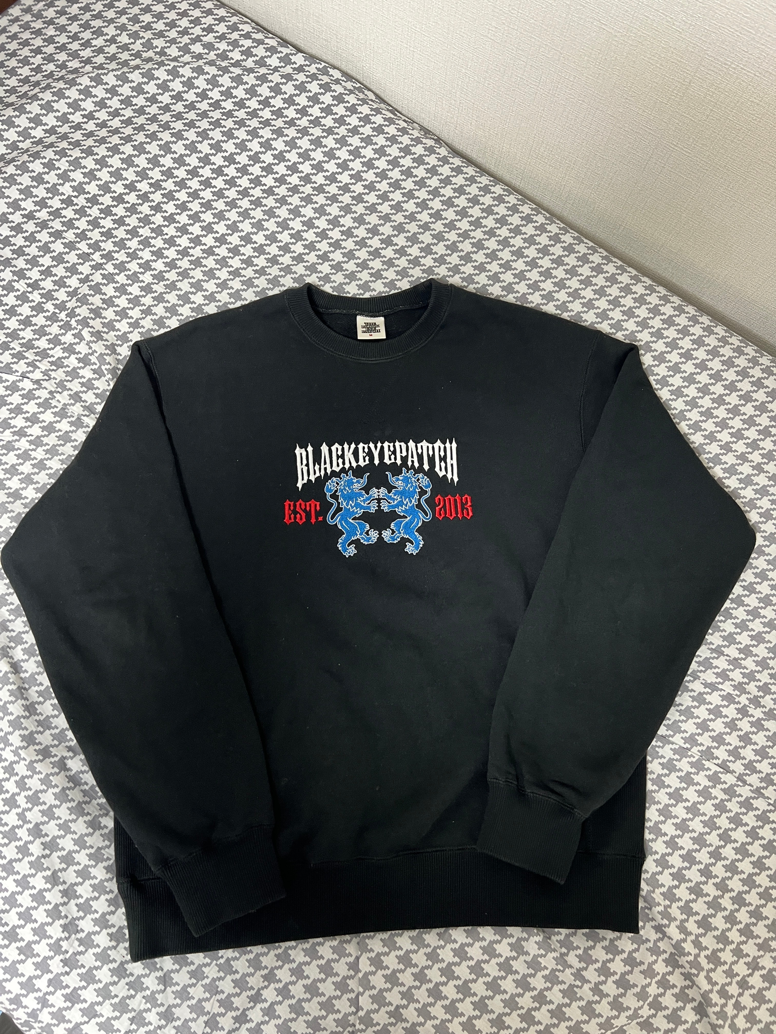 HERALDIC COLLEGE CREW SWEAT