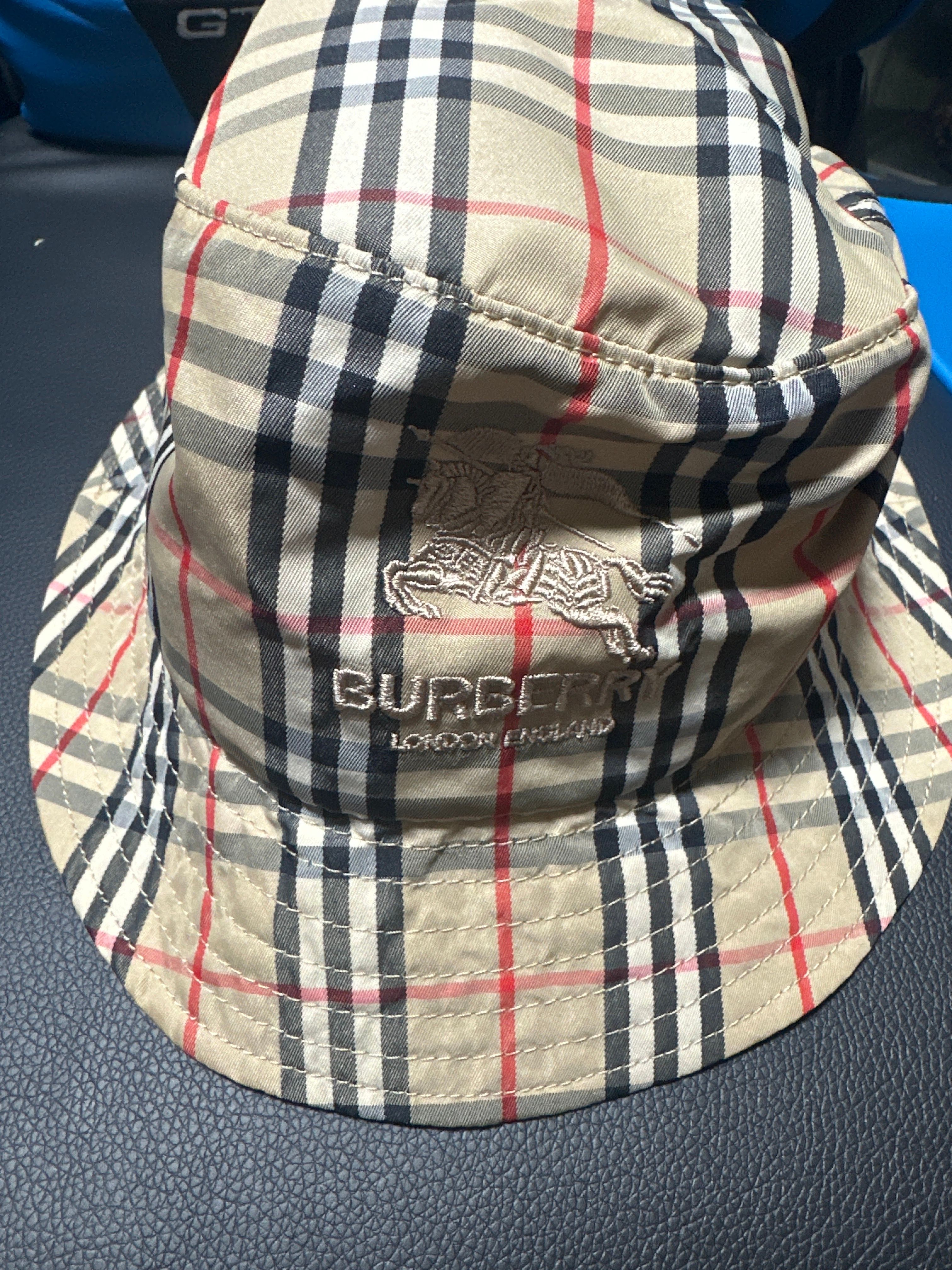 Supreme / Burberry Crusher "Beige"