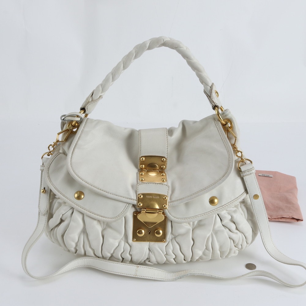 ■美品 ミュウミュウ マテラッセショルダーバッグ レザー