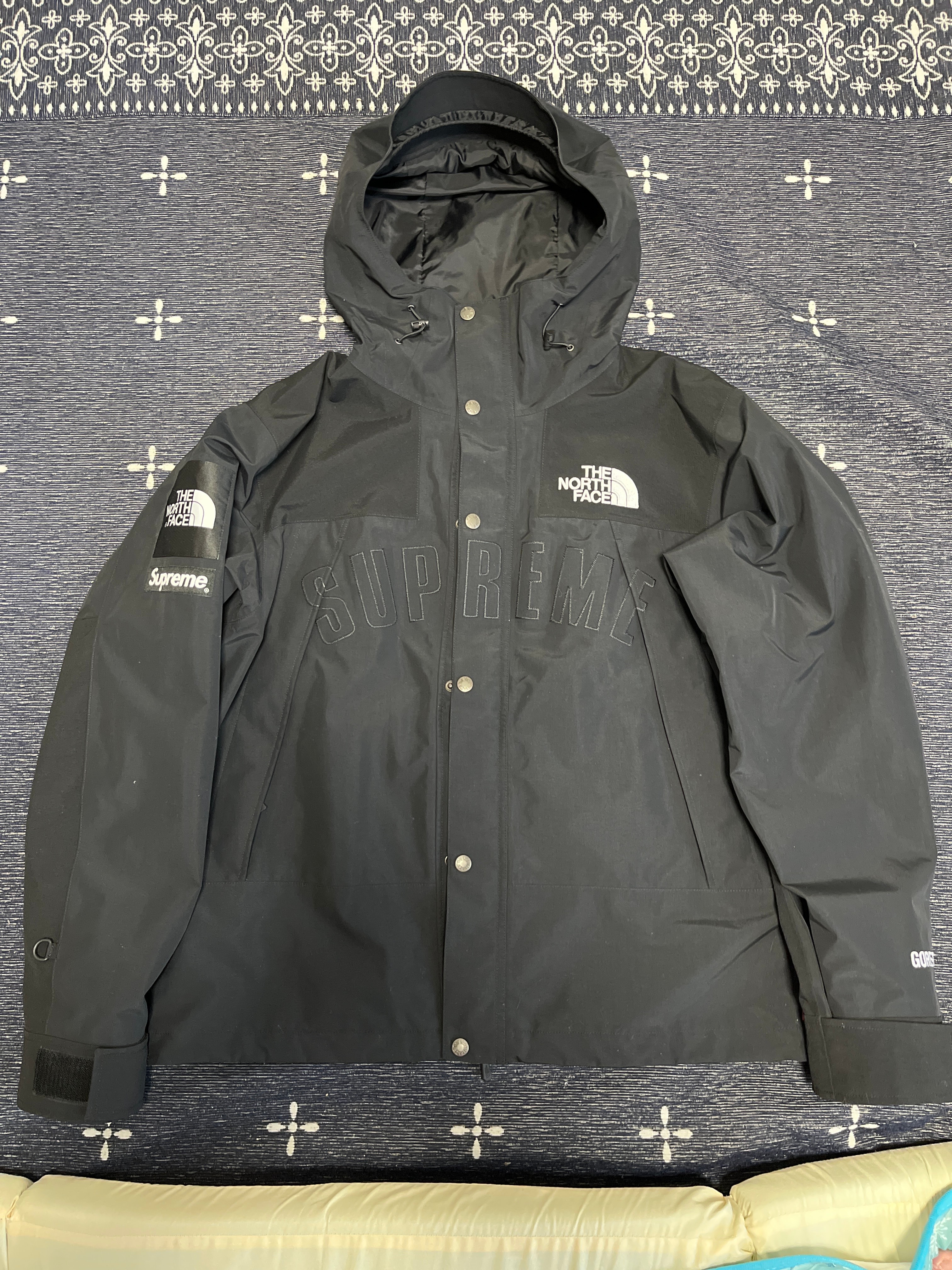 Supreme x The North Face Arc Logo Mountain Parka "Black" NP11901I / NF0A3VMM