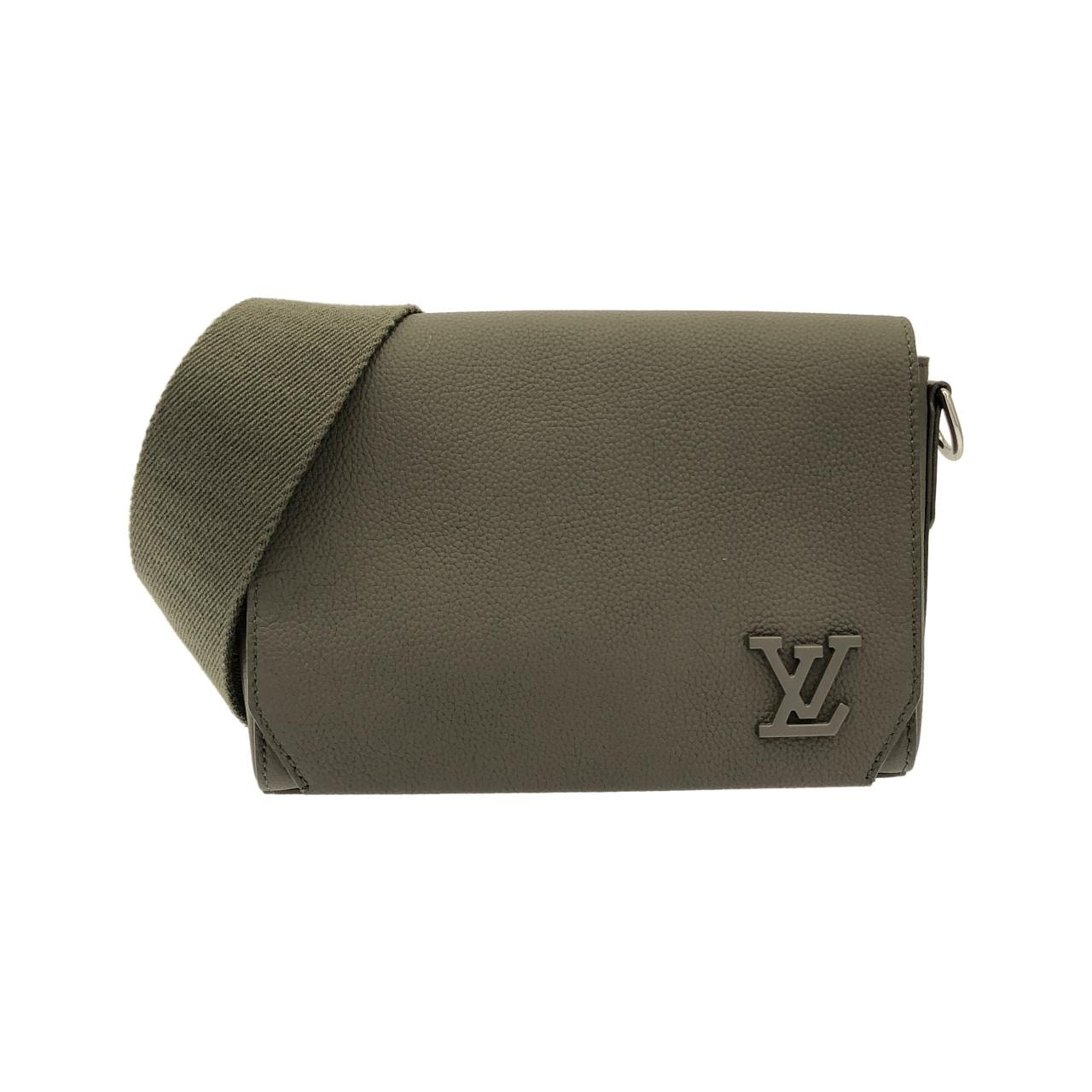 ルイヴィトン LVアエログラム テイクオフ メッセンジャー PM M25125 ショルダーバッグ