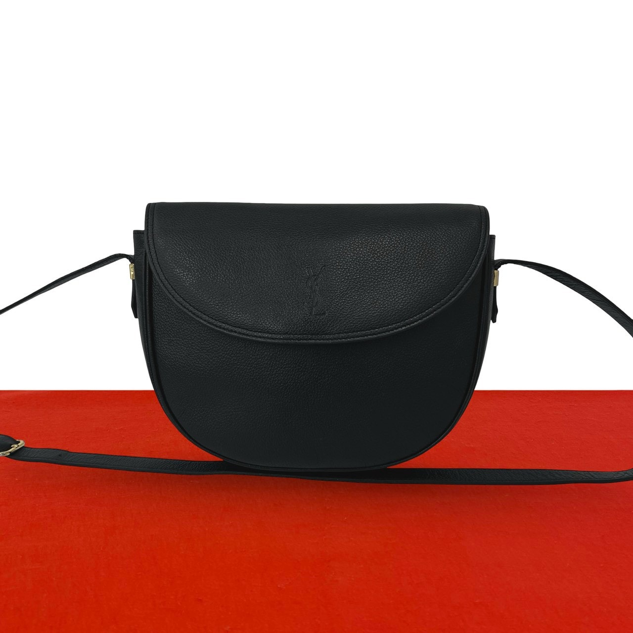 YVES SAINT LAURENT イヴ・サンローラン YSL ロゴ レザー ショルダーバッグ ブラック
 36383