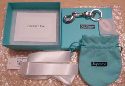 Supreme / Tiffany & Co. Return to Tiffany Oval Tag Keyring "Silver"