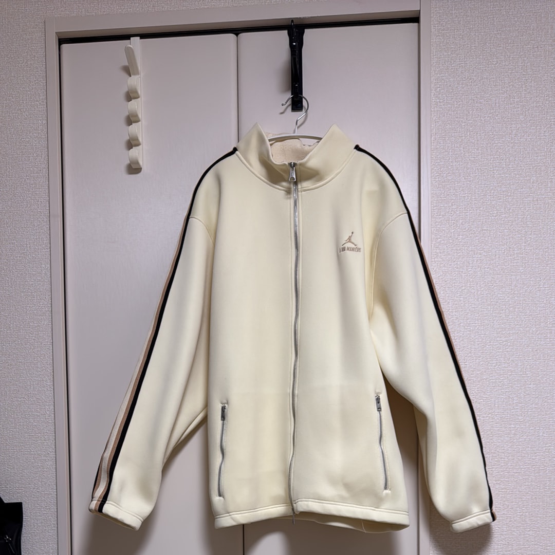 未使用に近い】ジョーダン ブランド x アママニエール トラック