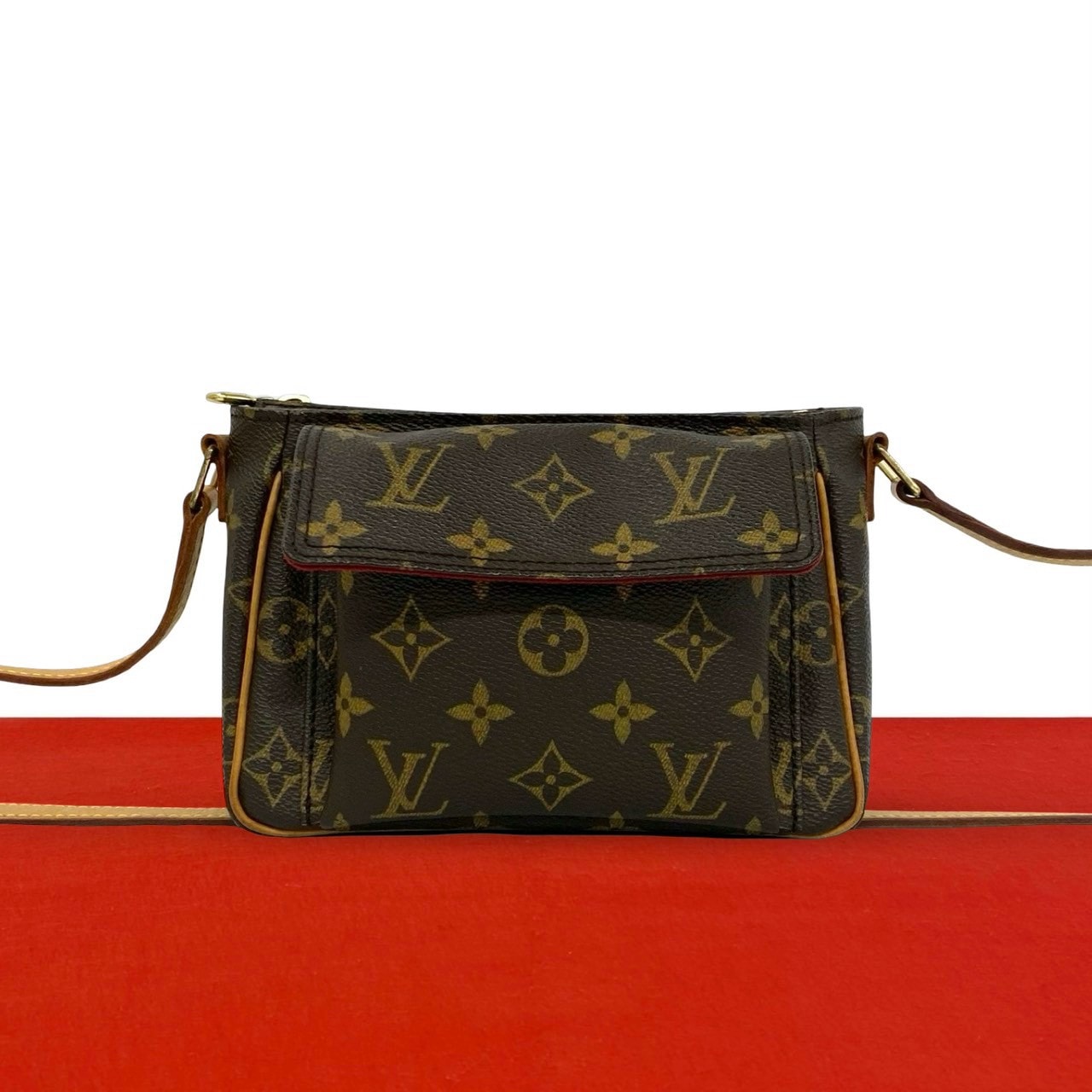 LOUIS VUITTON ルイヴィトン ヴィバシテ PM モノグラム PVC レザー ショルダーバッグ ブラウン
18090
