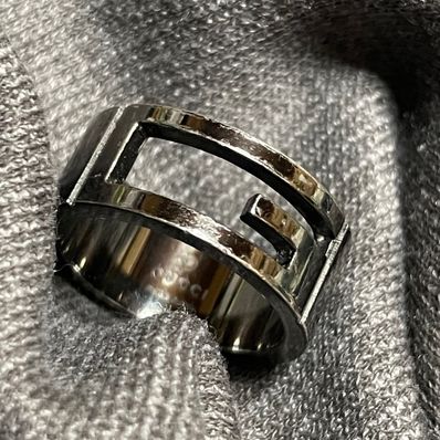 グッチ GUCCI リング シルバー 925 ガンメタル
