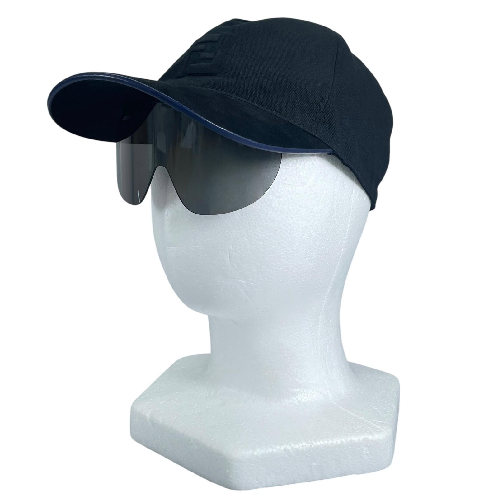 美品 フェンディ キャップ アイキャップ(Fendi Eyecap)