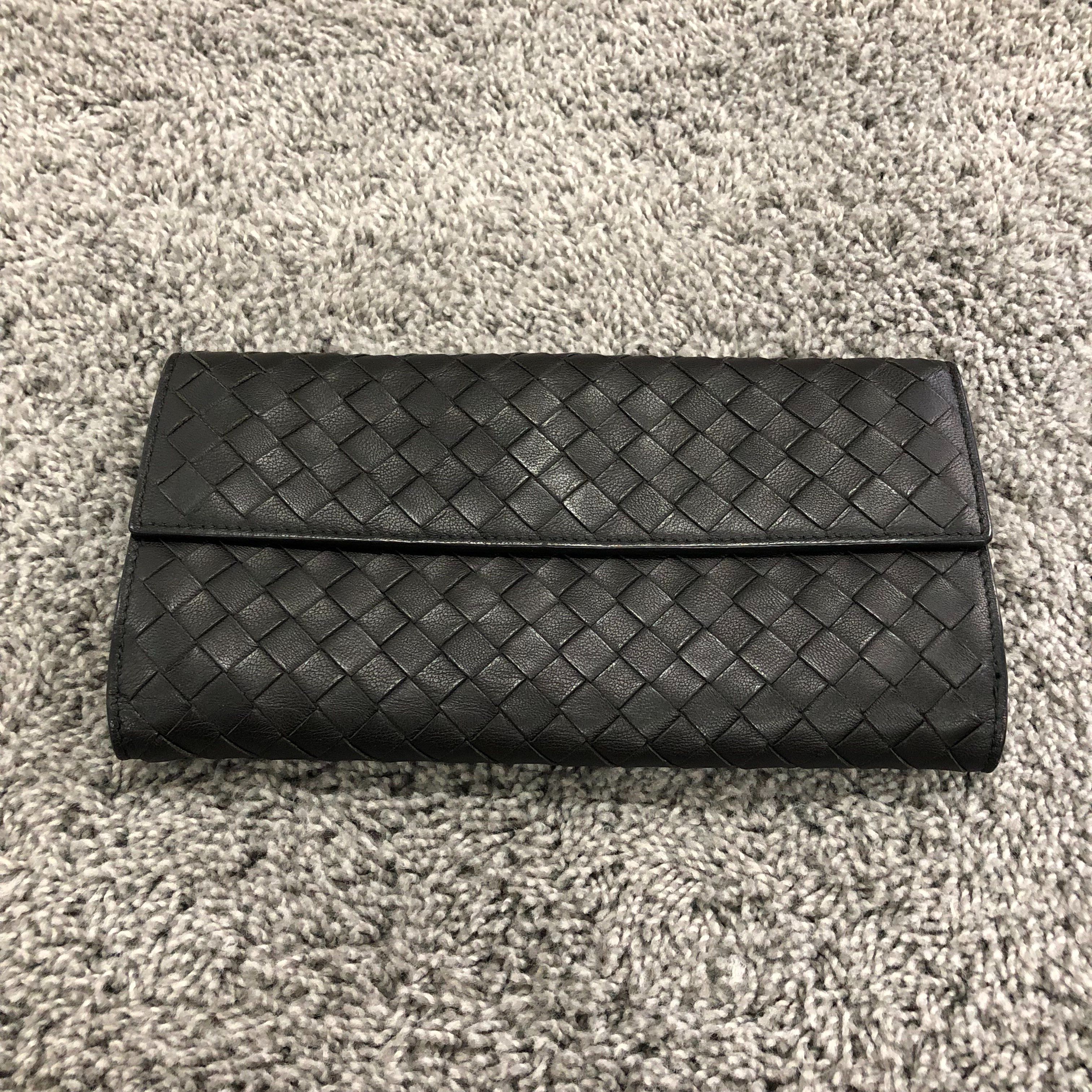 ボッテガヴェネタ Wホック長財布