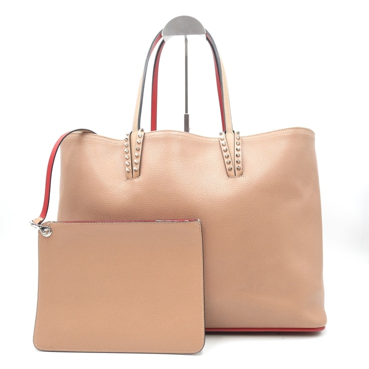 Christian Louboutin(クリスチャン・ルブタン)Cabata カバタ トートバッグ ポーチ付き スタッズ レザー ベージュ レディース 【中古】