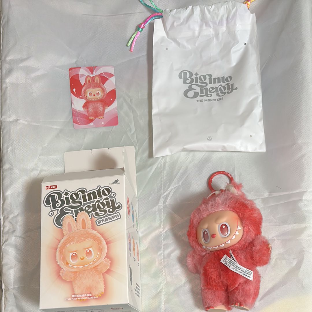 POP MART THE MONSTERS (LABUBU) Big into Energy Series Plush Pendant LOVE