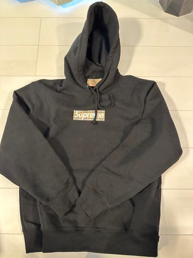 Supreme / Burberry Box Logo Hooded Sweatshirt "Black"