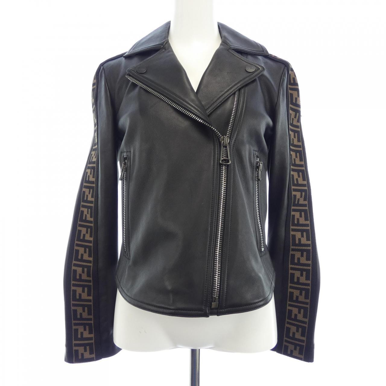 フェンディ FENDI FPJ706 NBA レザーライダースジャケット