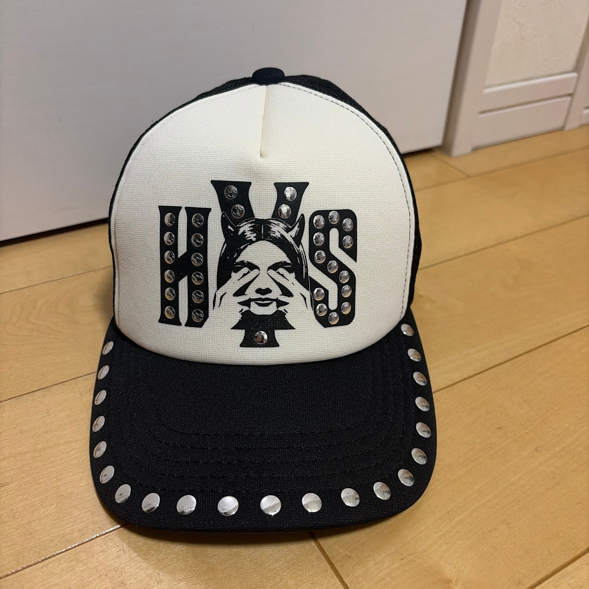 HYSTERIC GLAMOUR See No Evil Studded Mesh Cap "Black"