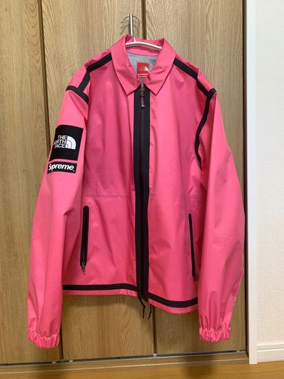 Supreme x The North Face Summit Series Outer Tape Seam Coaches Jacket "Pink"