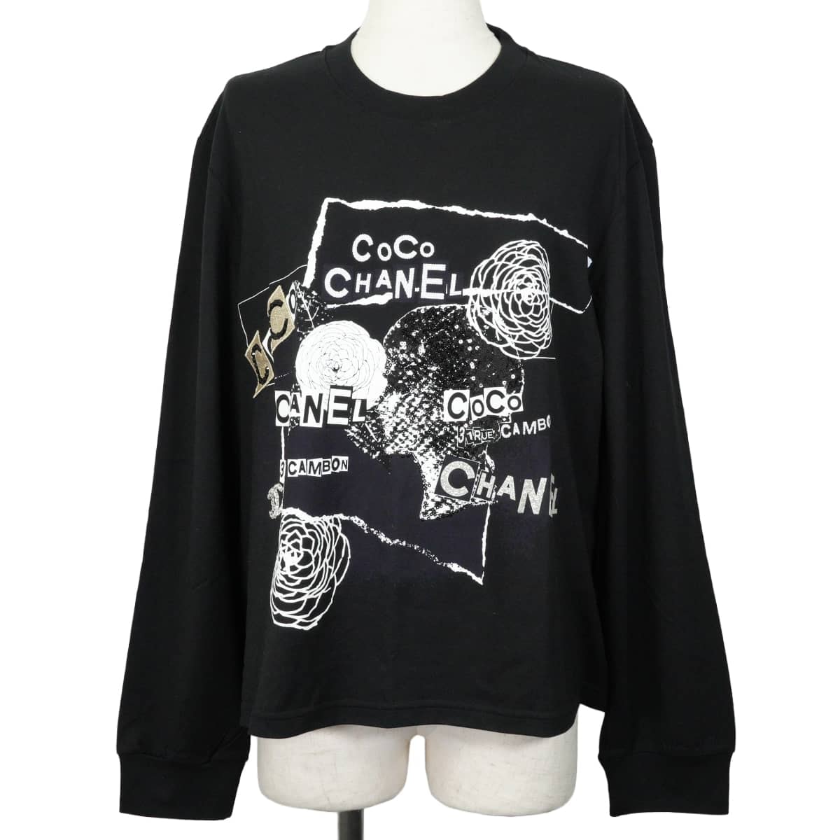 2020年春夏プレコレクション CHANEL シャネル 長袖Tシャツ スウェット グラフィティ ロゴ カメリア スパンコール ココマーク 黒 (ブラック)/白 (ホワイト) コットン #XL P63300 新品未使用