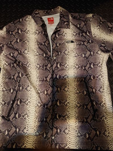 Supreme x The North Face Taped Seam Coaches Jacket "Black"