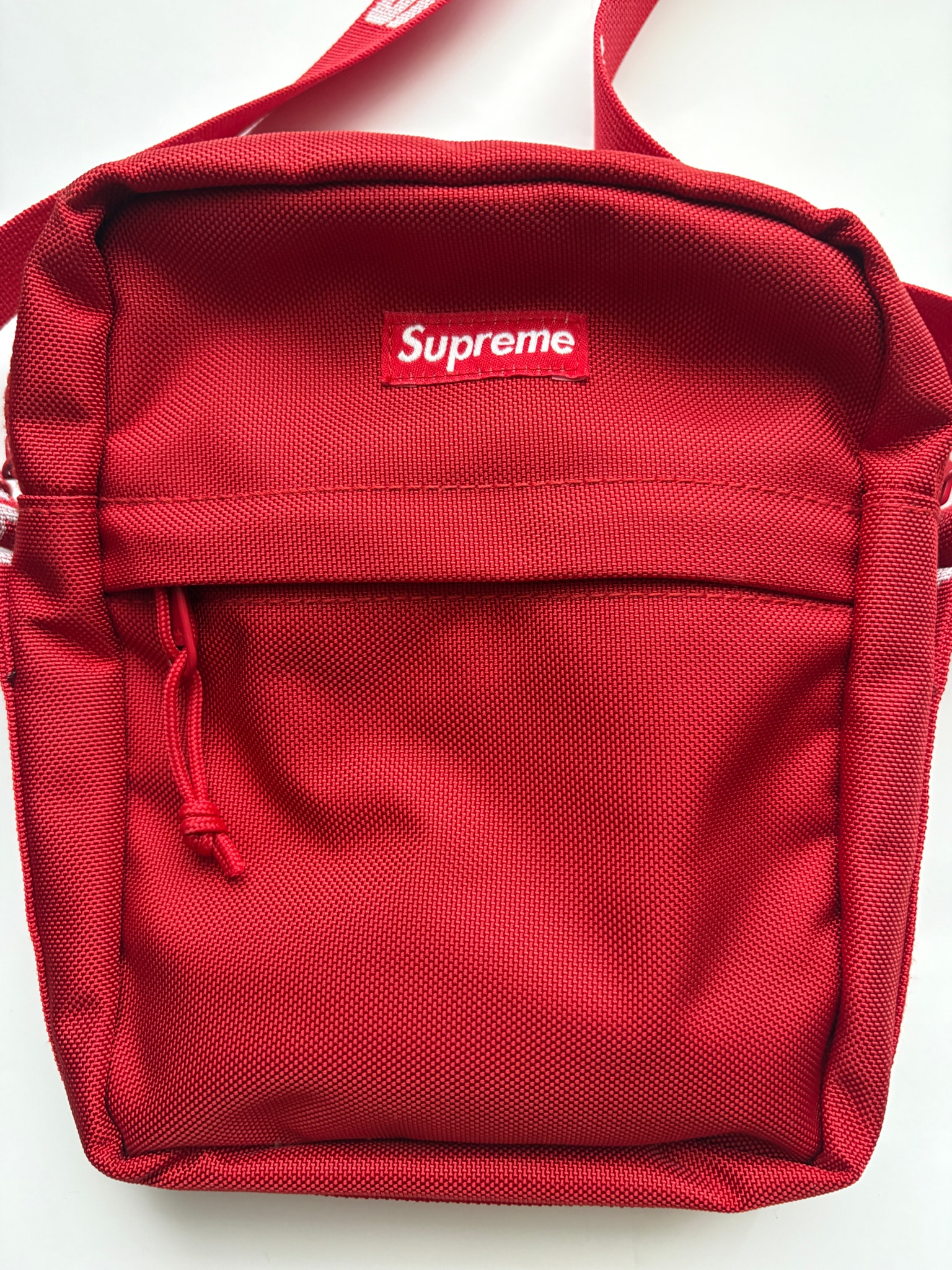 Supreme 18SS Shoulder Bag "Red"