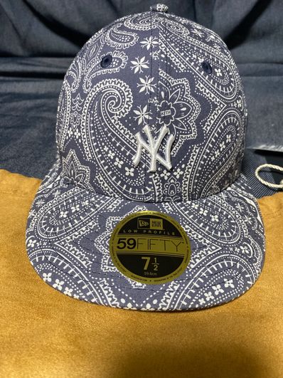 Kith x New Era x Yankees 59fifty Bandana Paisley Hat "Nocturnal"