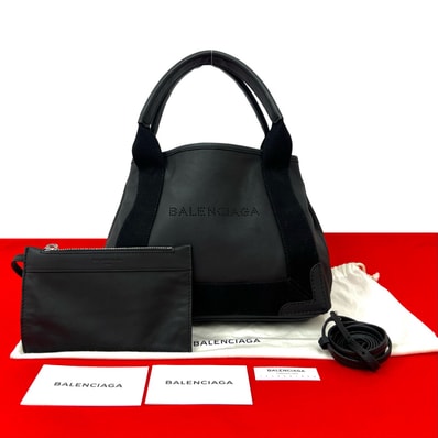 BALENCIAGA バレンシアガ ネイビーカバス XS レザー ショルダーバッグ ブラック
21022