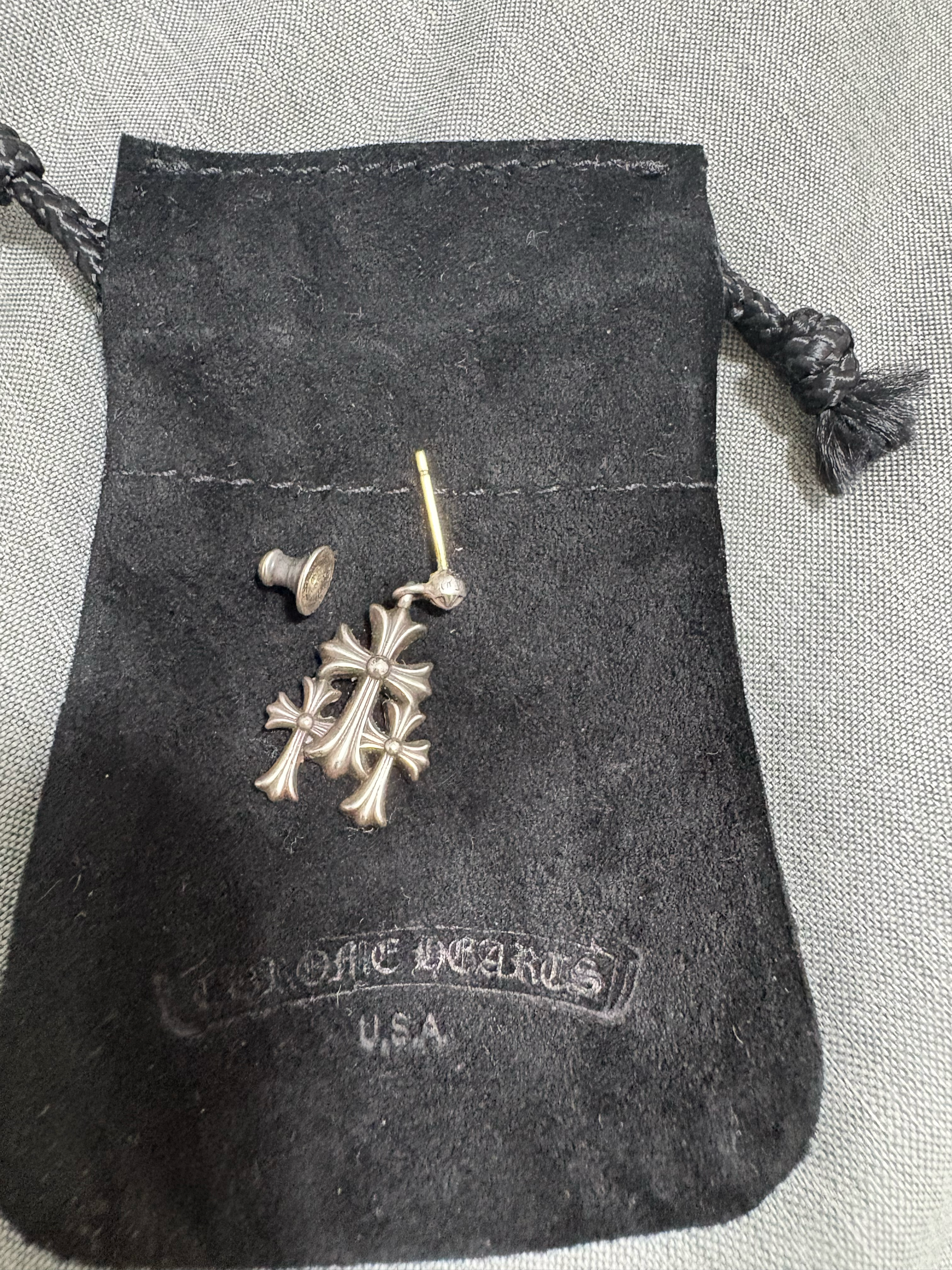Chrome Hearts 3 CH Cross Pierce "Silver"