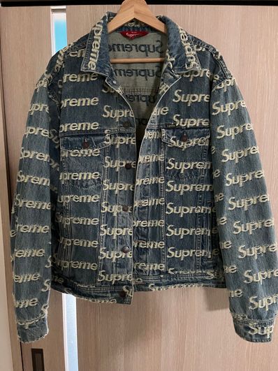 Supreme Frayed Logos Denim Trucker Jacket "Blue"