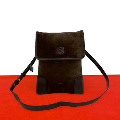 LOEWE ロエベ アナグラム ロゴ スウェード レザー ショルダーバッグ ブラウン
46865