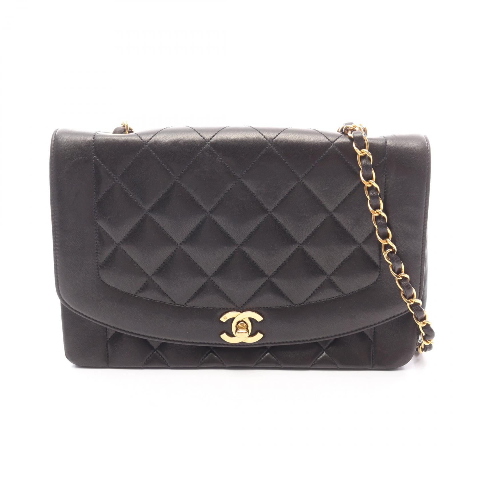 シャネル CHANEL マトラッセ ダイアナフラップ ショルダーバッグ バッグ ラムスキン(羊革) レディース ブラック系 A01165 【中古】